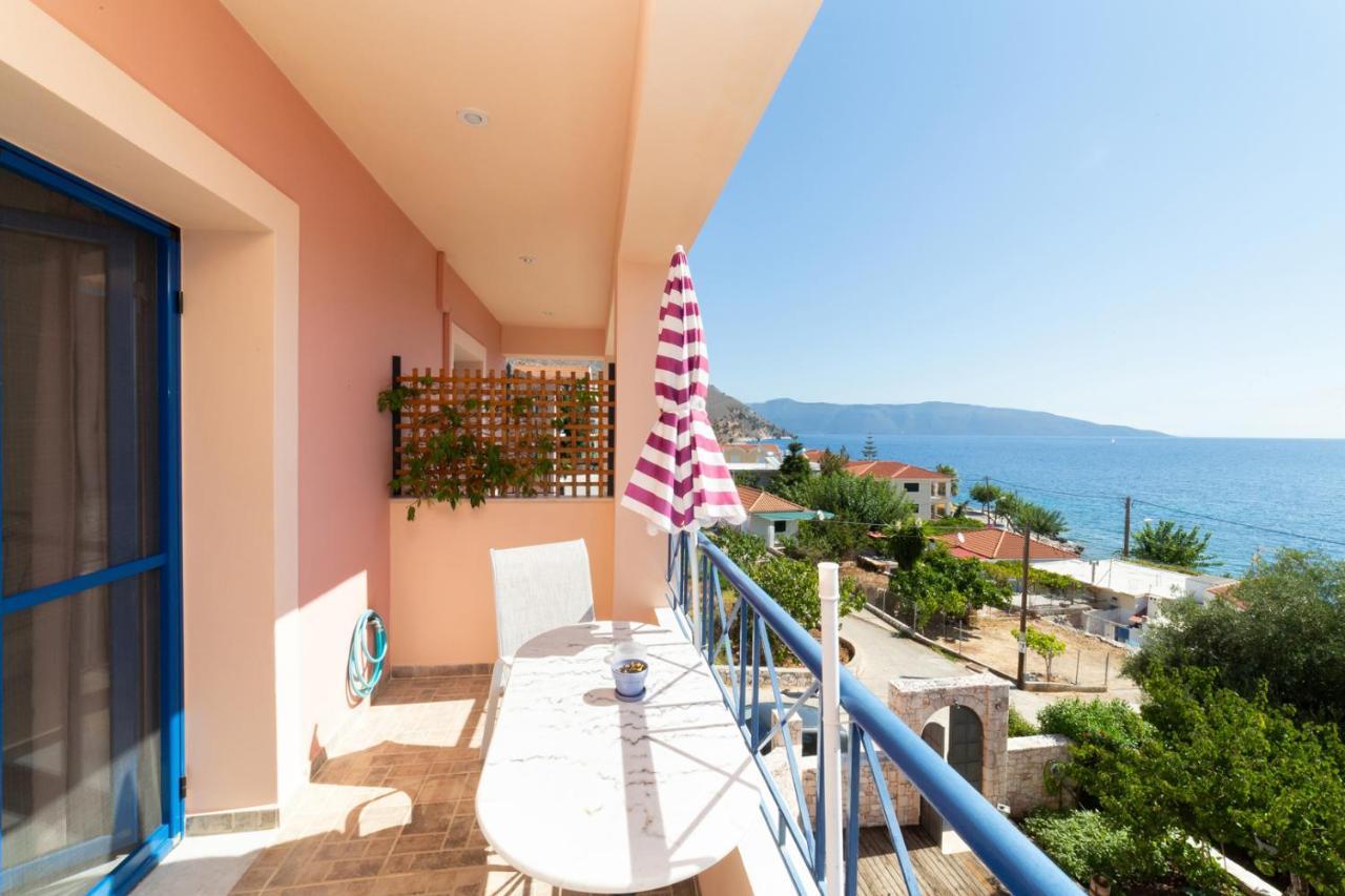 Natassa Apartments Agia Efimia Buitenkant foto