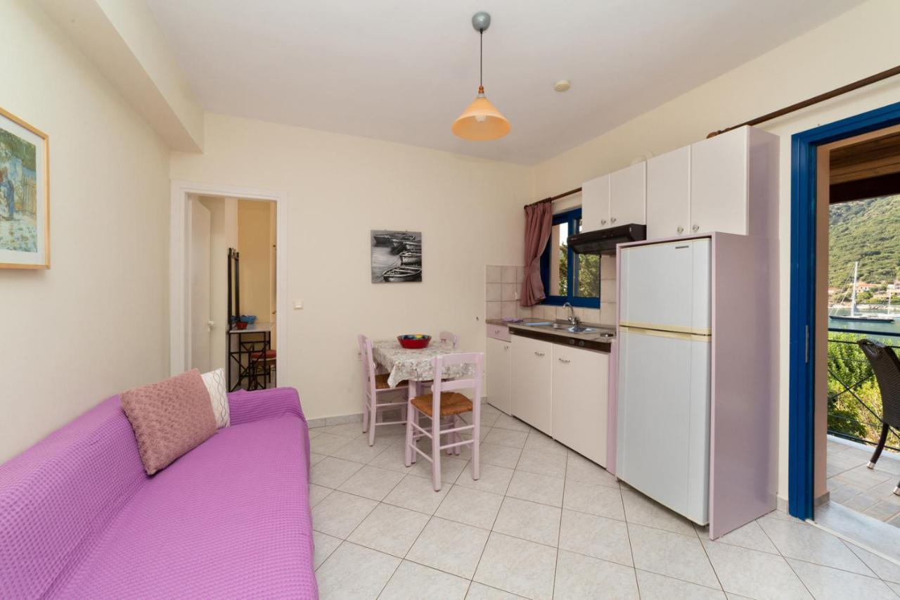 Natassa Apartments Agia Efimia Buitenkant foto