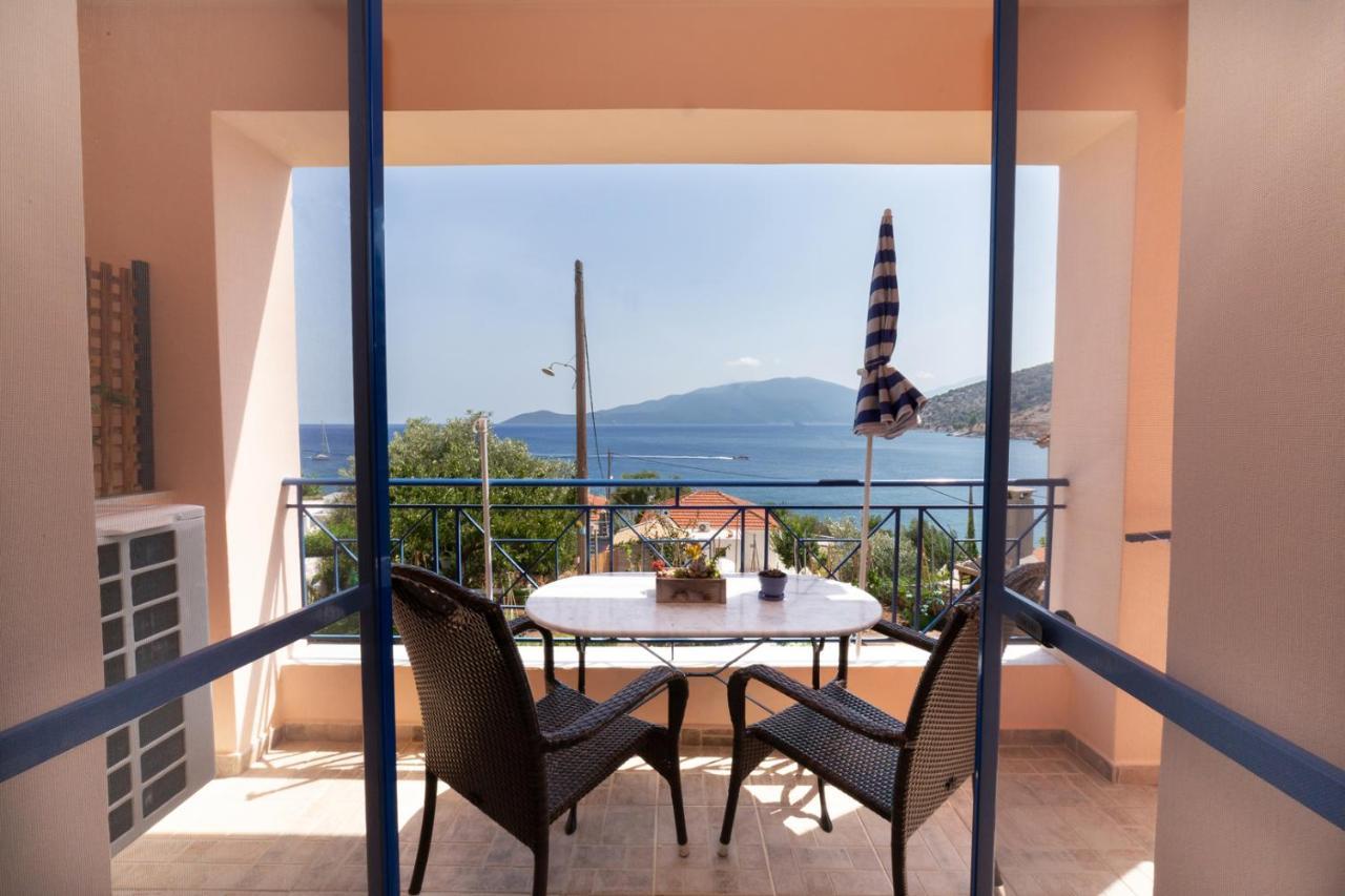 Natassa Apartments Agia Efimia Buitenkant foto