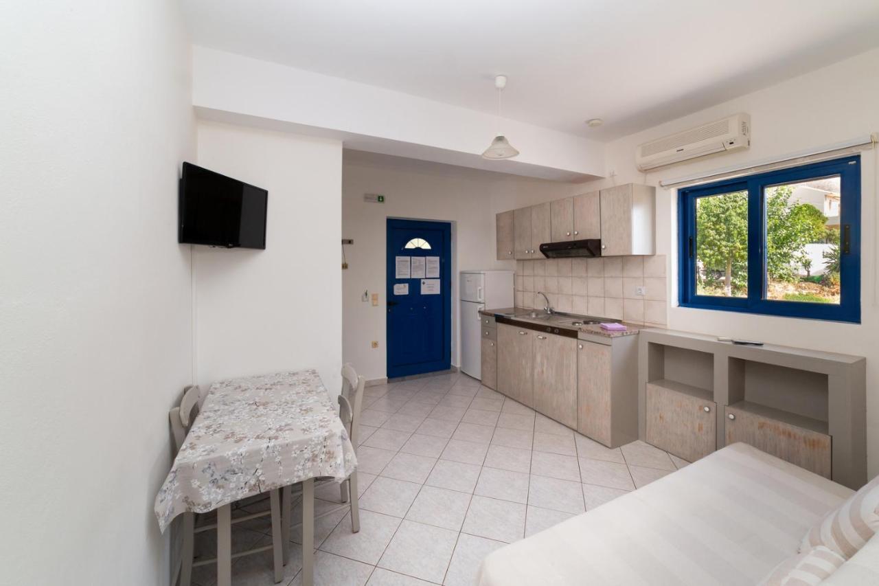 Natassa Apartments Agia Efimia Buitenkant foto