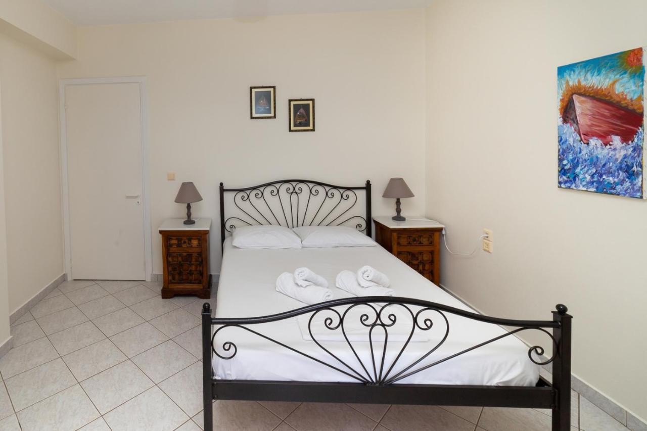 Natassa Apartments Agia Efimia Buitenkant foto
