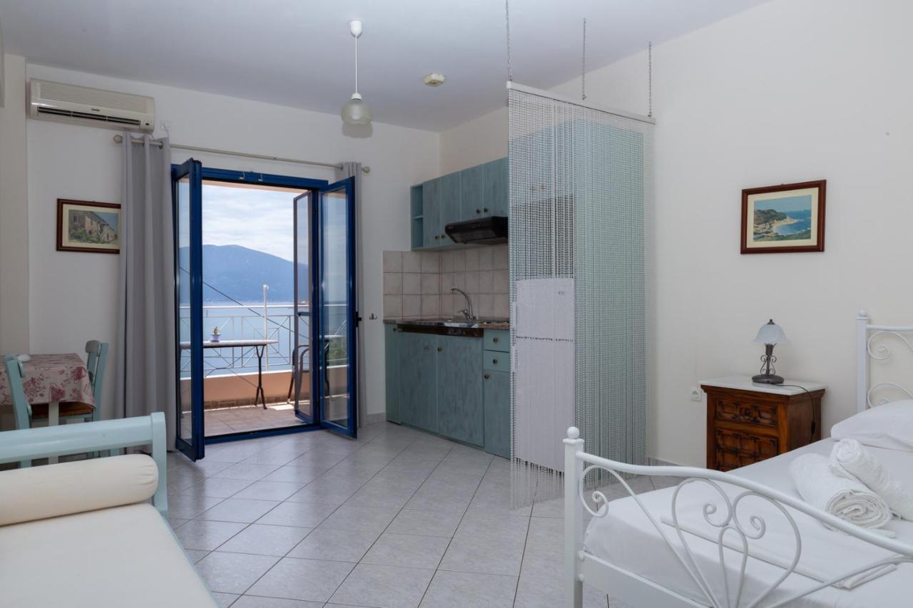 Natassa Apartments Agia Efimia Buitenkant foto